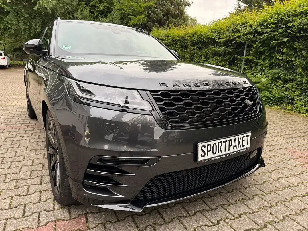 Land Rover Range Rover Velar - Thumbnail 4