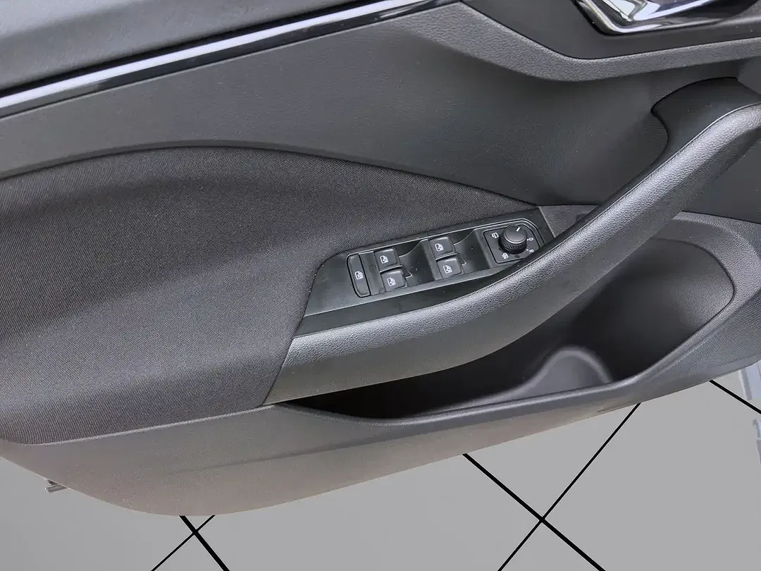Skoda Scala - Thumbnail 11