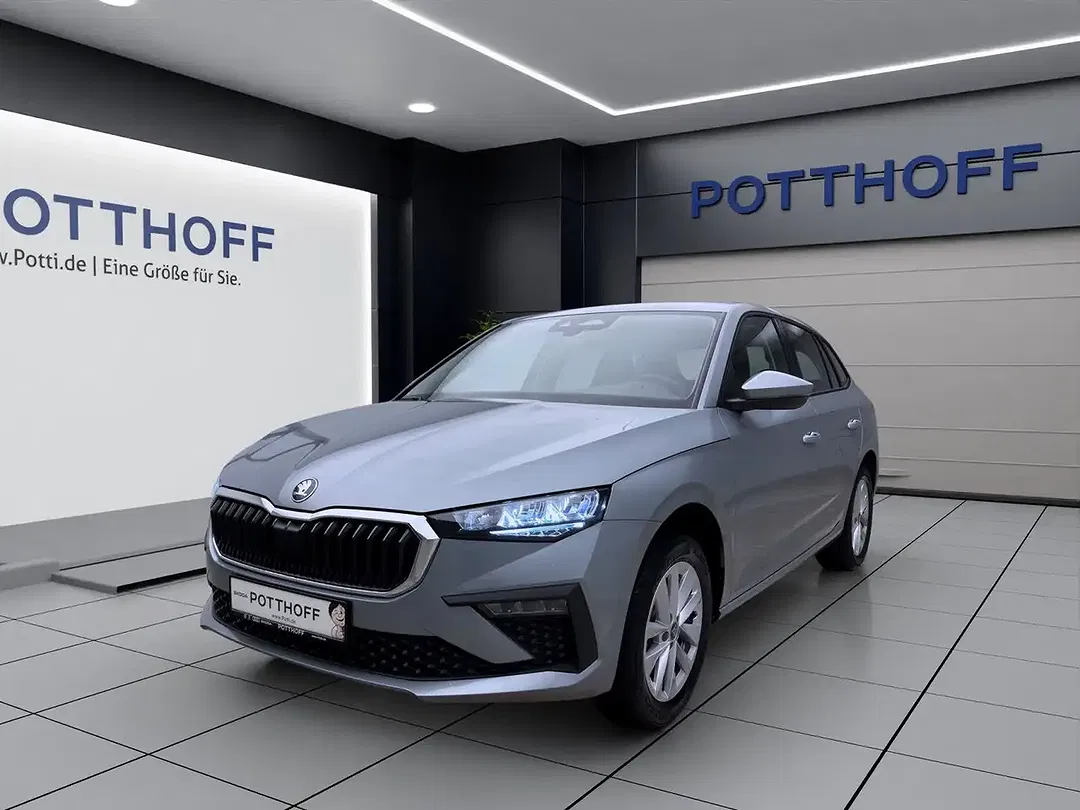 Skoda Scala - Thumbnail 2