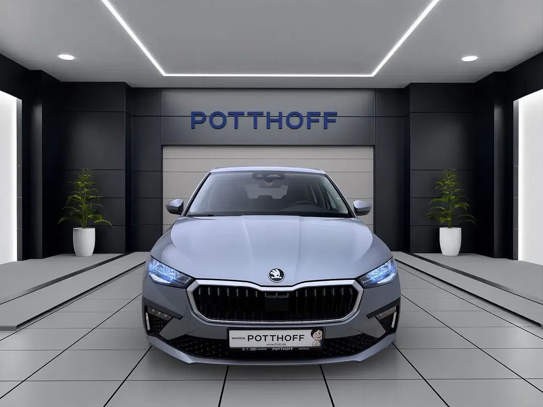 Skoda Scala - Thumbnail 8