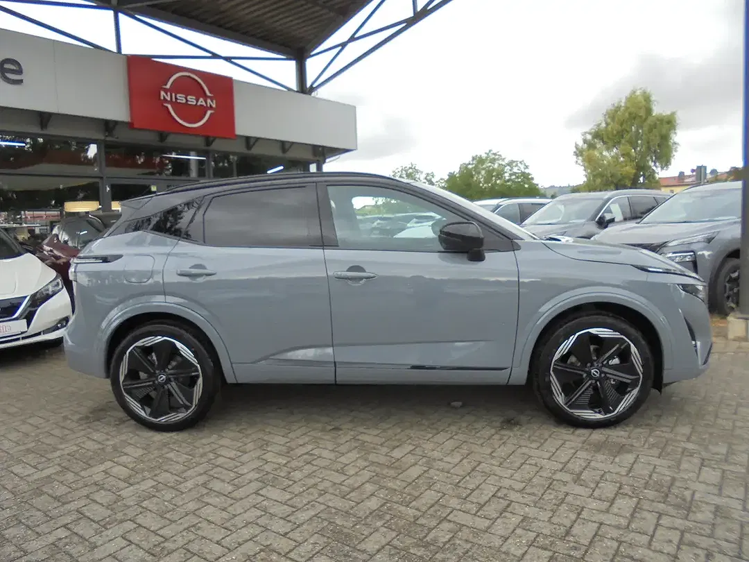Nissan Qashqai - Thumbnail 4