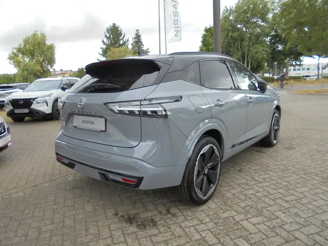 Nissan Qashqai - Thumbnail 5