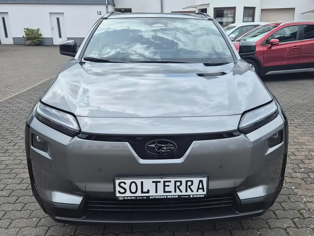 Subaru Solterra - Thumbnail 1