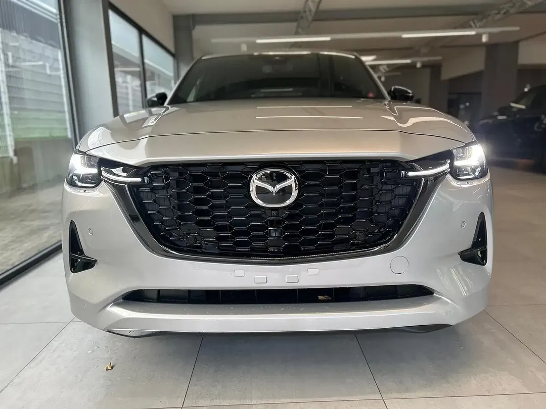 Mazda CX-60 - Thumbnail 3