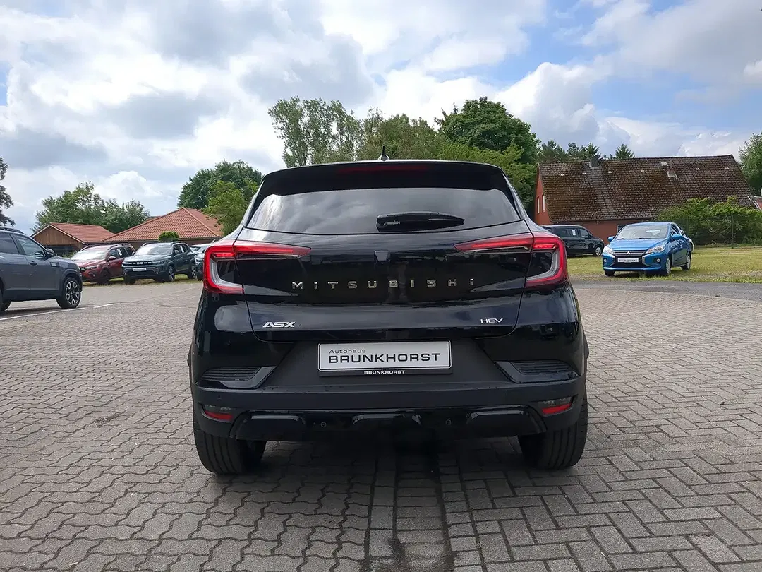 Mitsubishi ASX - Thumbnail 2