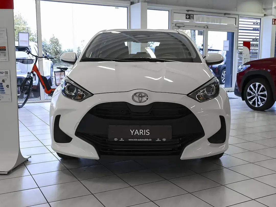 Toyota Yaris - Thumbnail 5
