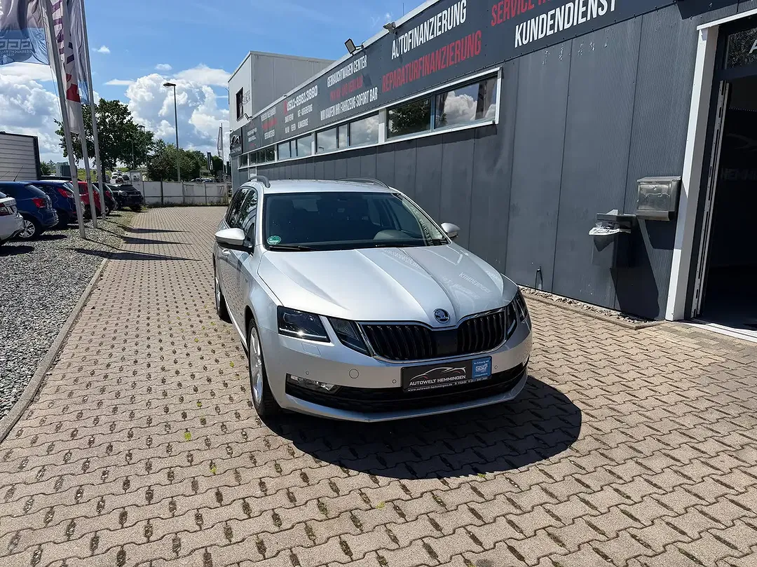 Skoda Octavia - Thumbnail 10