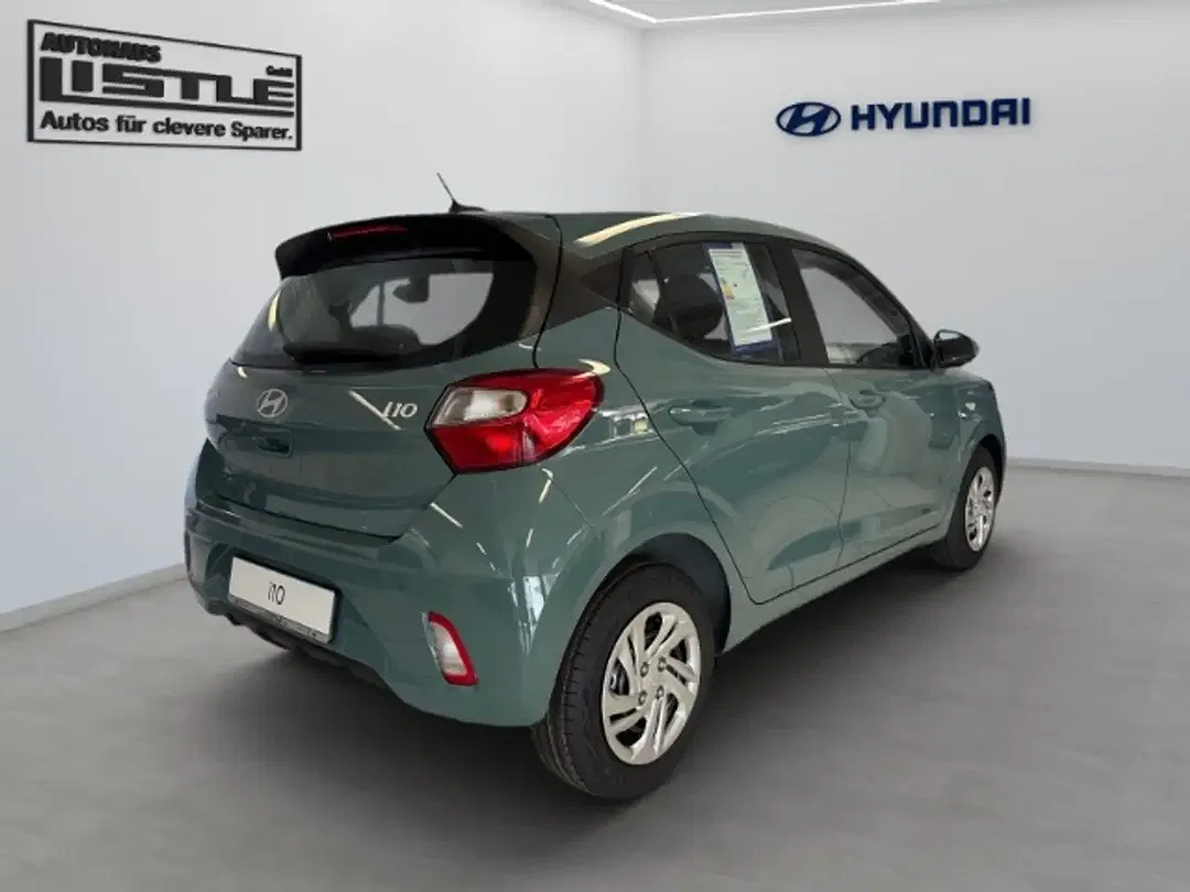 Hyundai i10 - Thumbnail 3