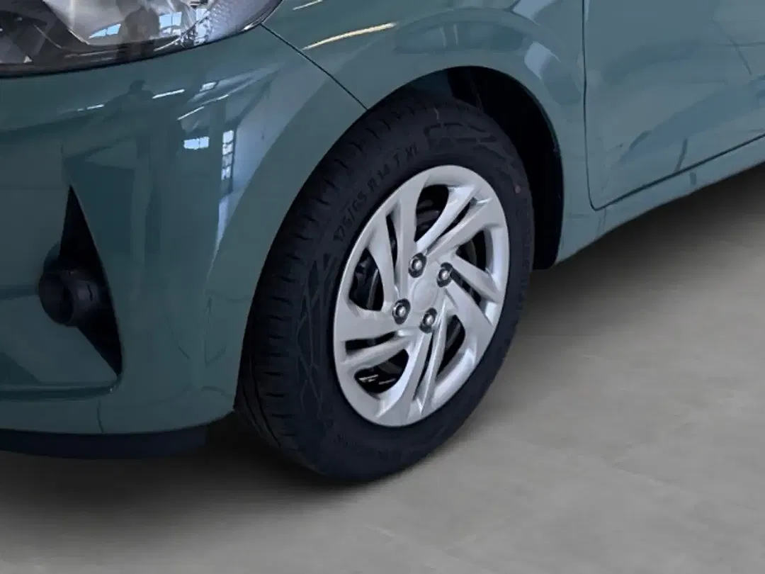 Hyundai i10 - Thumbnail 6