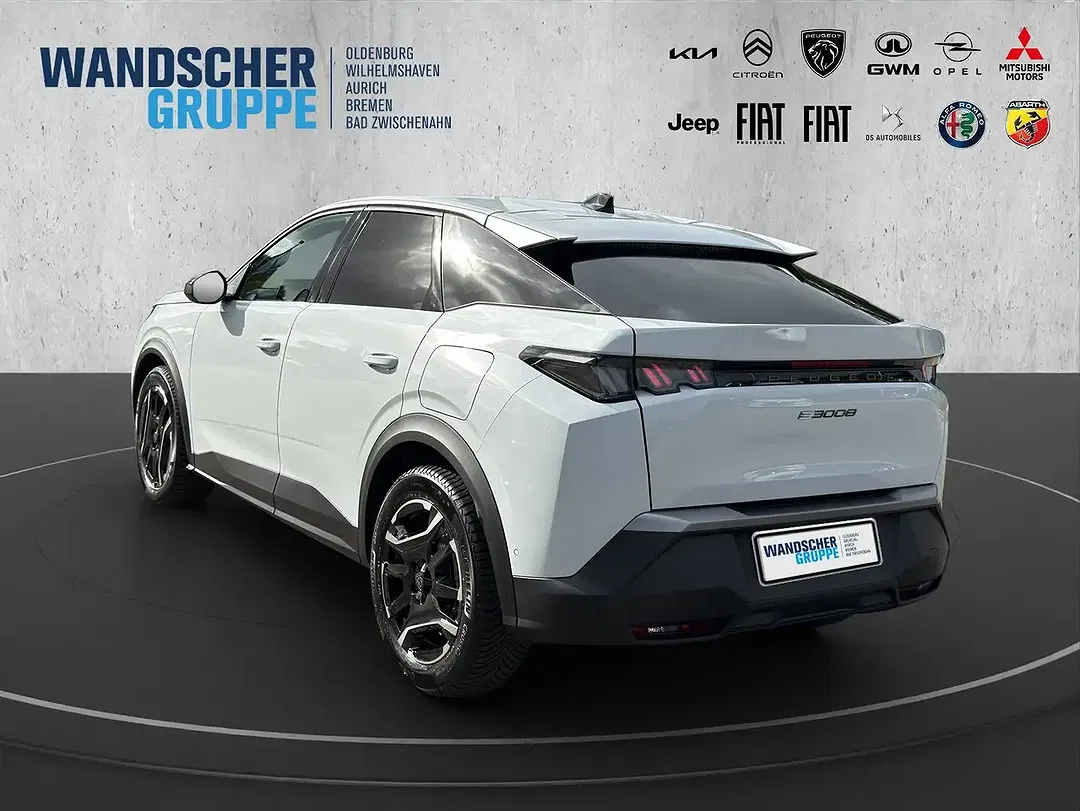 Peugeot 3008 - Thumbnail 3