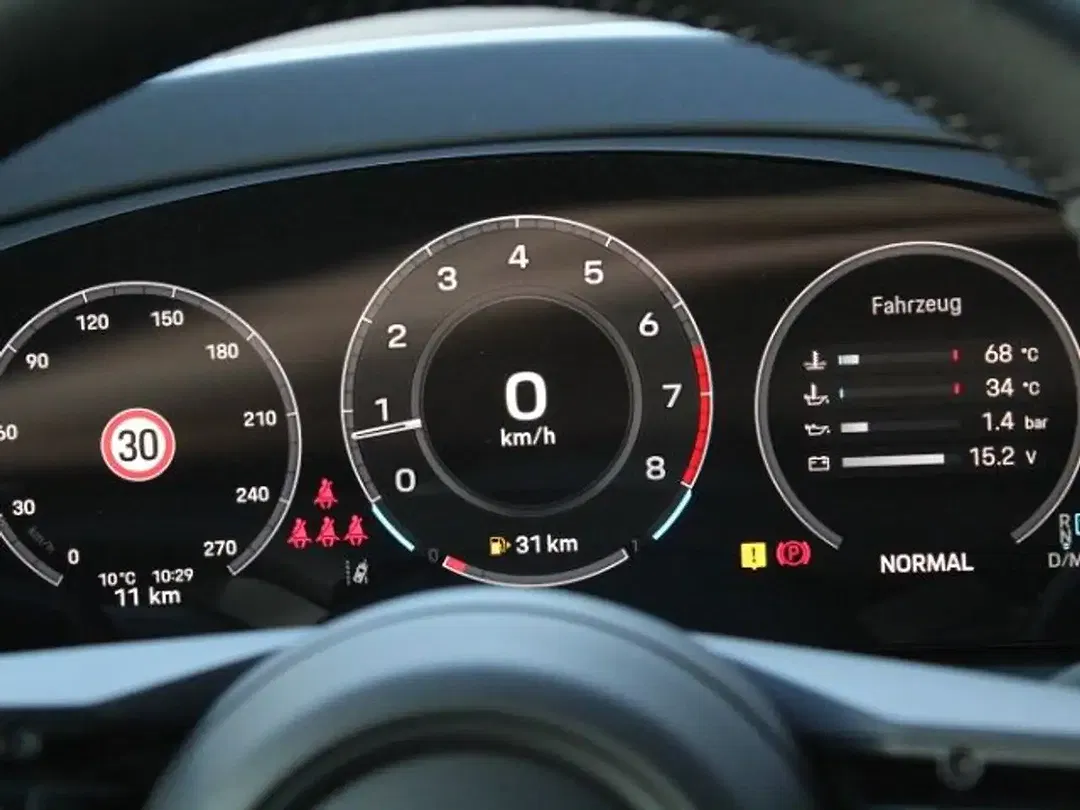 Porsche Cayenne - Thumbnail 14