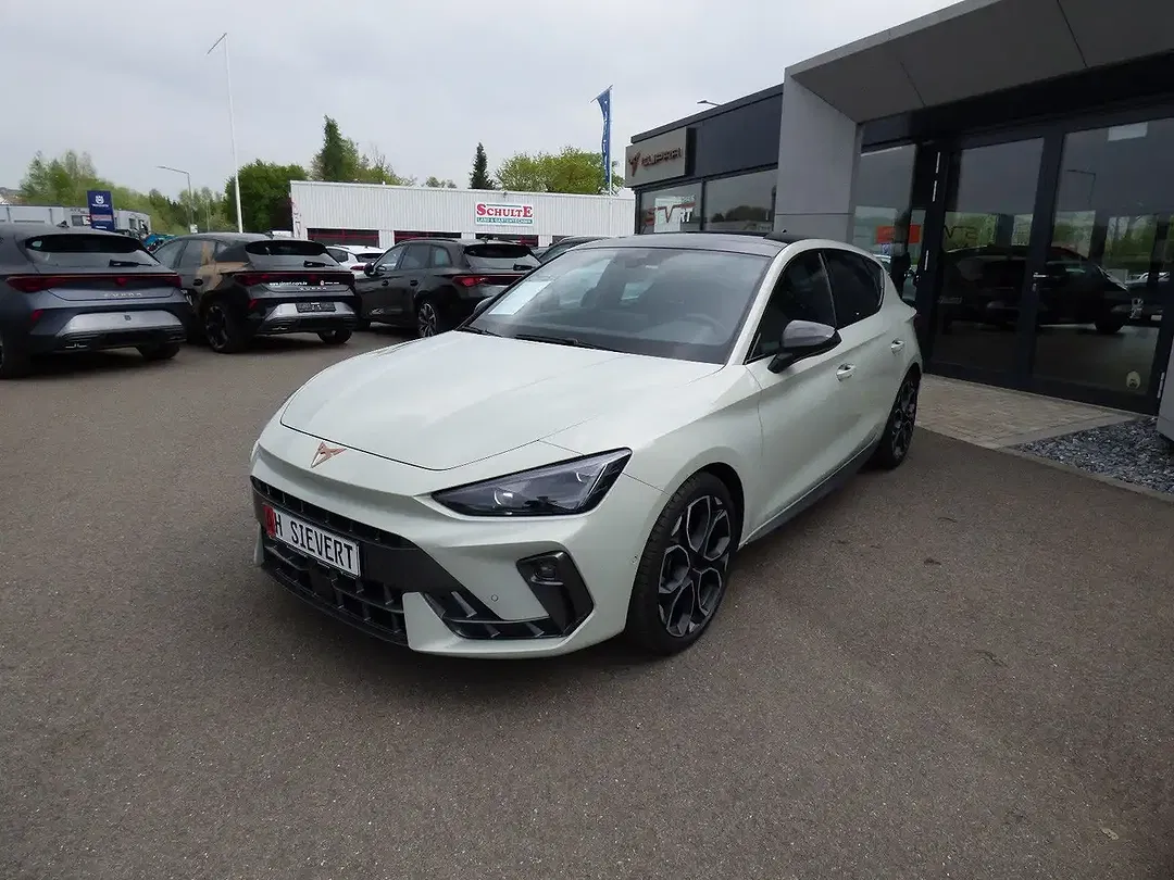 CUPRA Leon - Thumbnail 1