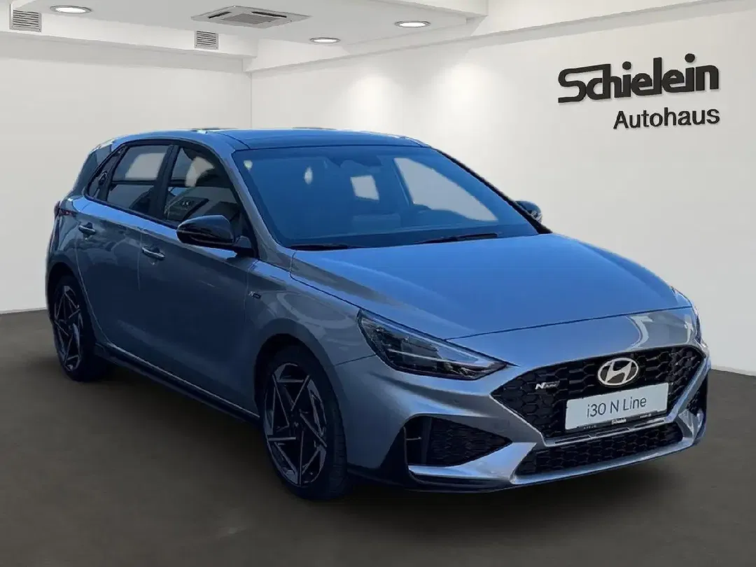 Hyundai i30 - Thumbnail 2