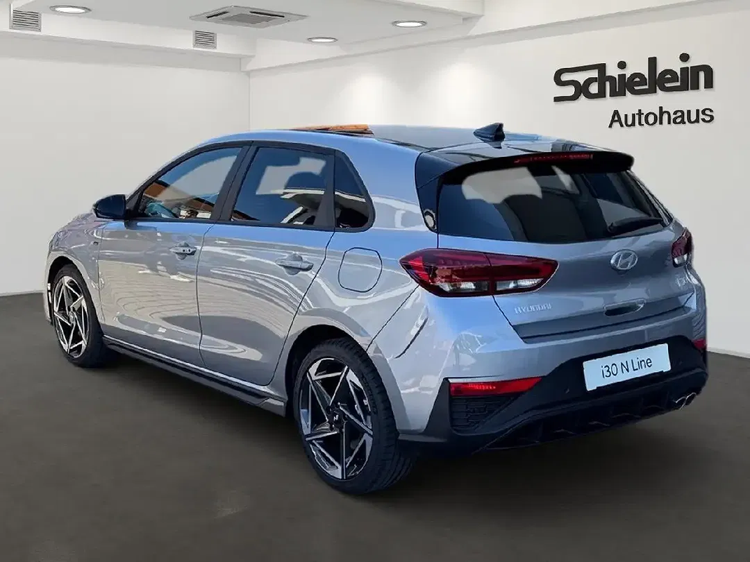 Hyundai i30 - Thumbnail 4