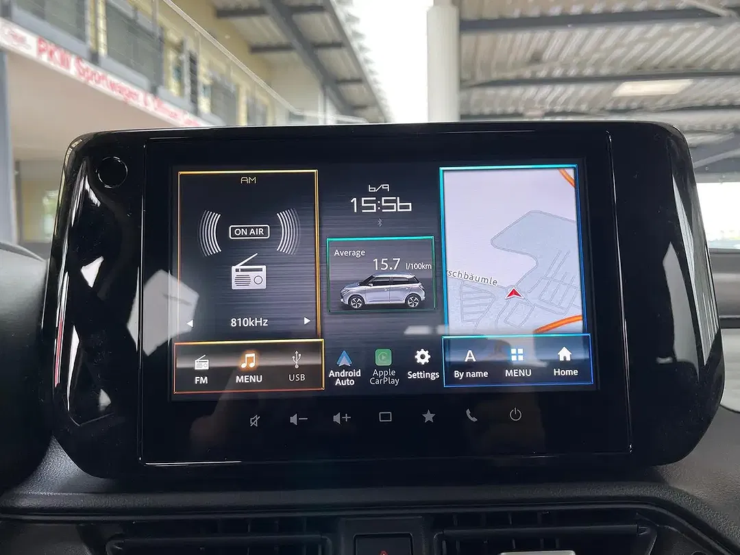 Suzuki Swift - Thumbnail 12