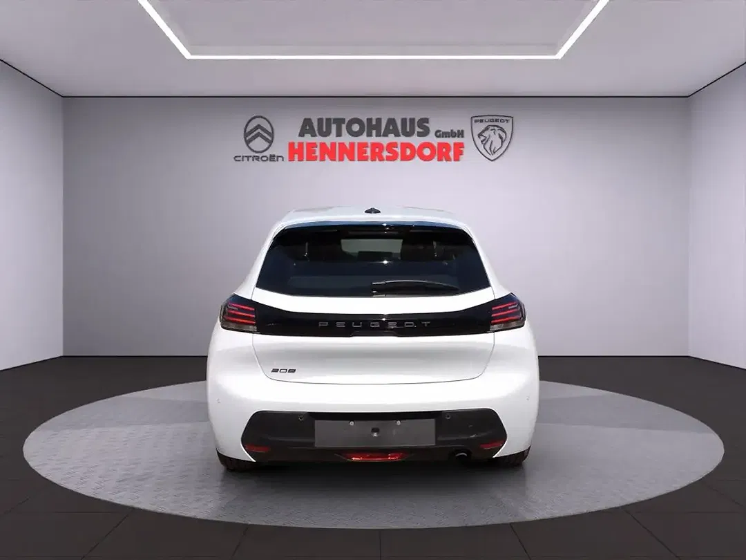 Peugeot 208 - Thumbnail 7