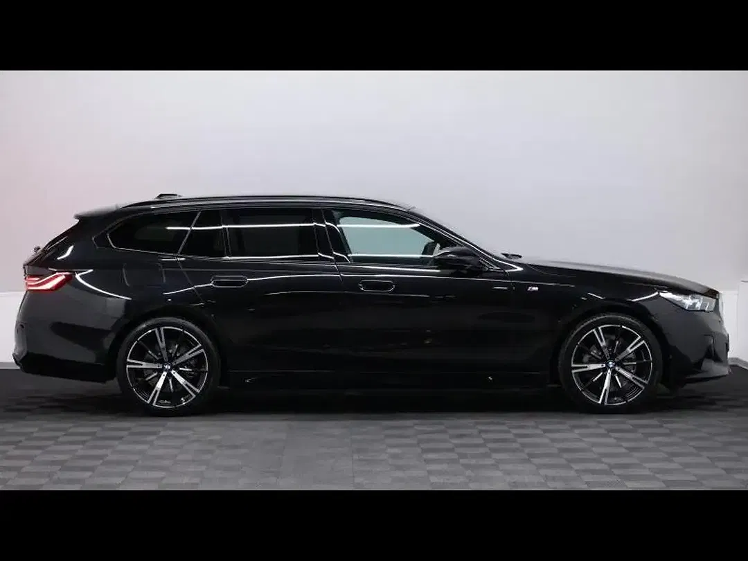 BMW 520 - Thumbnail 3
