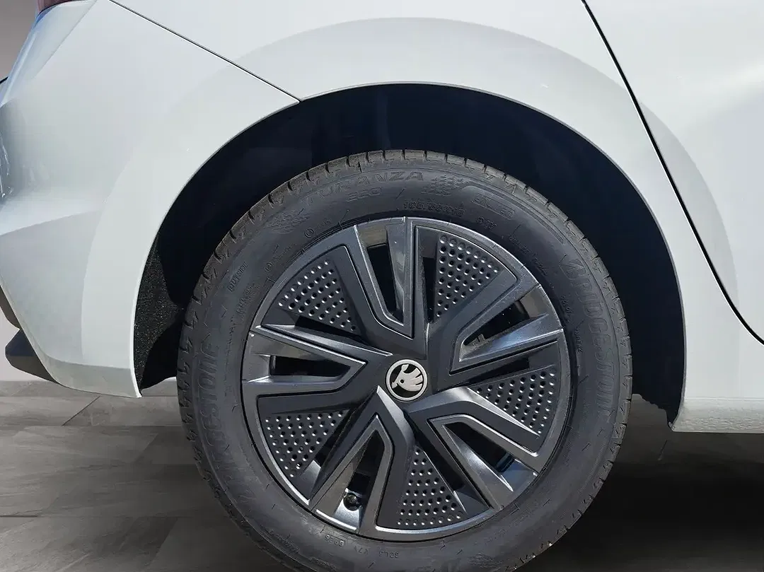 Skoda Fabia - Thumbnail 8