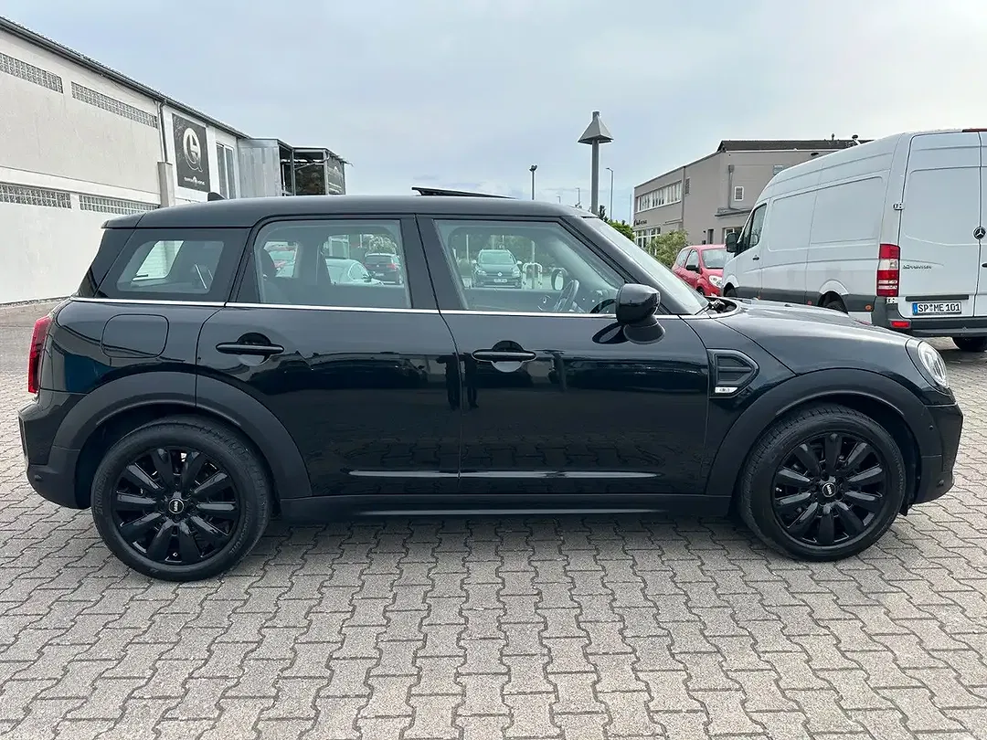 MINI Cooper Countryman - Thumbnail 5