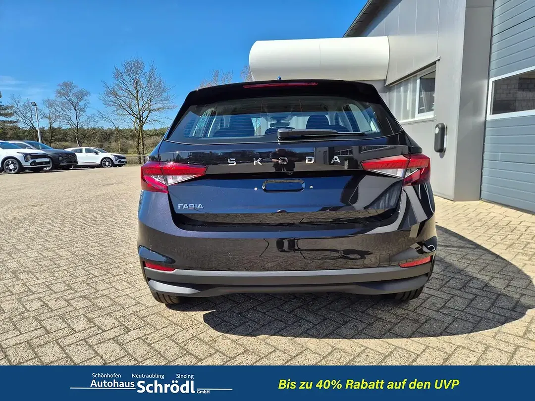 Skoda Fabia - Thumbnail 4