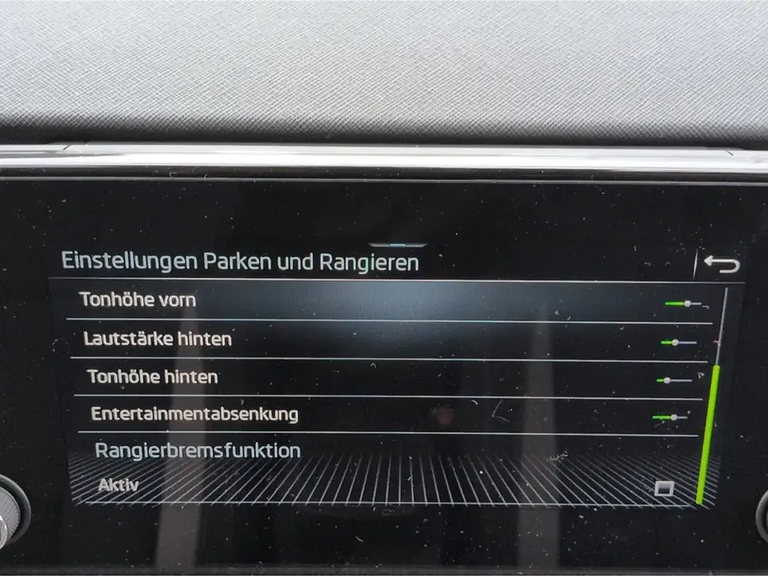 Skoda Kamiq - Thumbnail 12