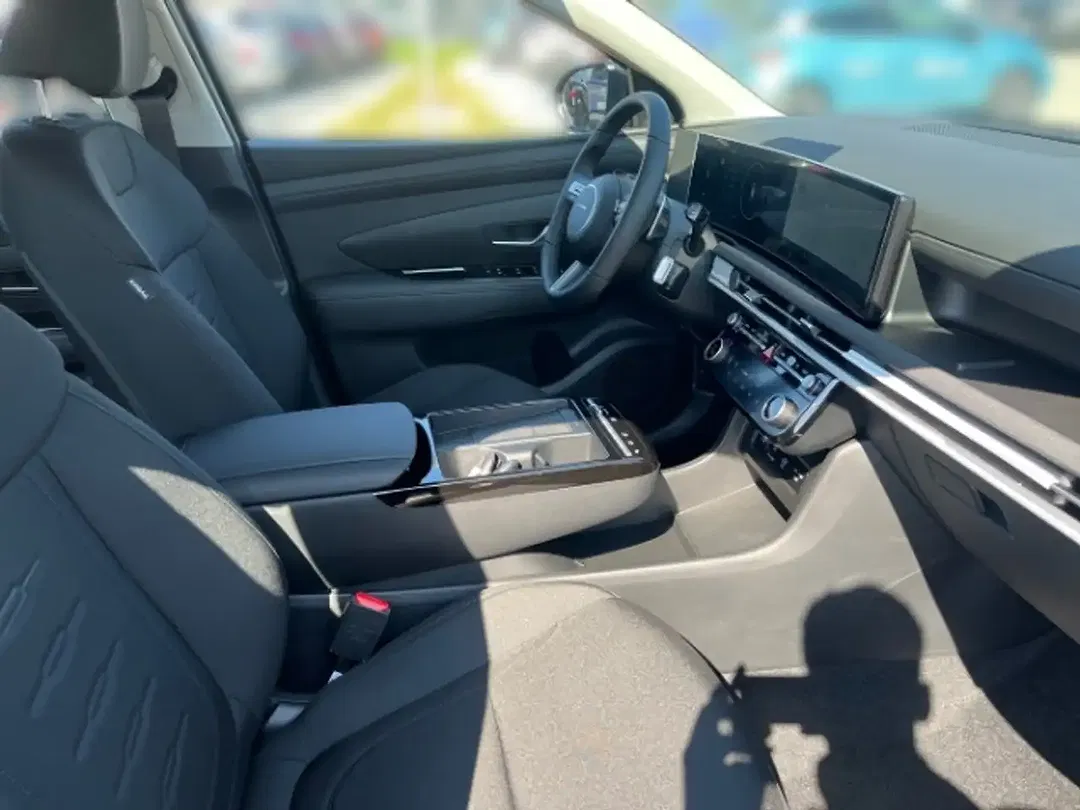 Hyundai TUCSON - Thumbnail 14