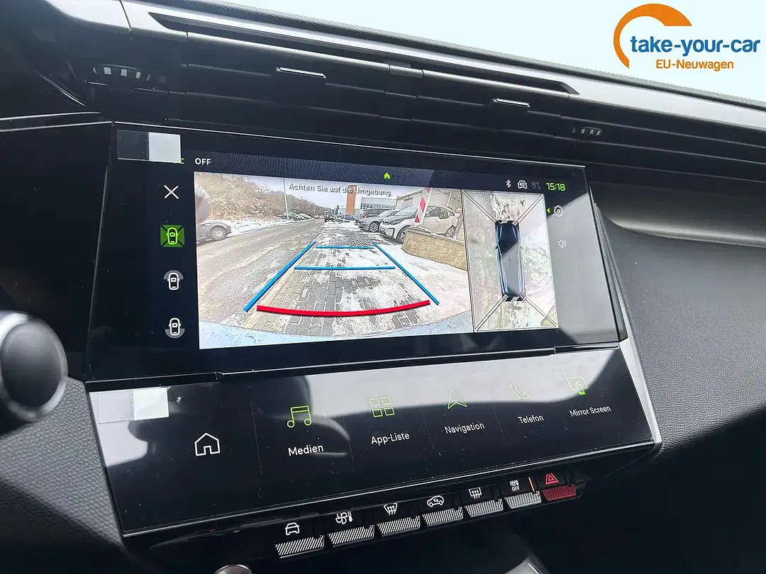 Peugeot 308 - Thumbnail 12