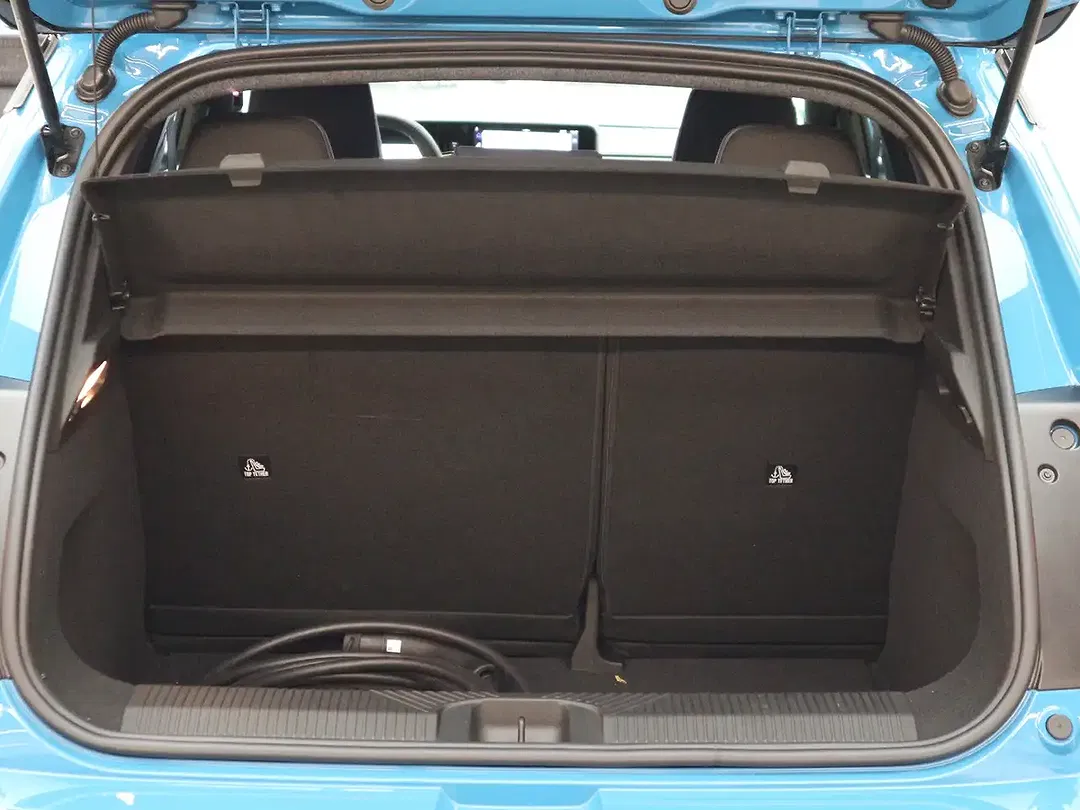 Nissan Micra - Thumbnail 26