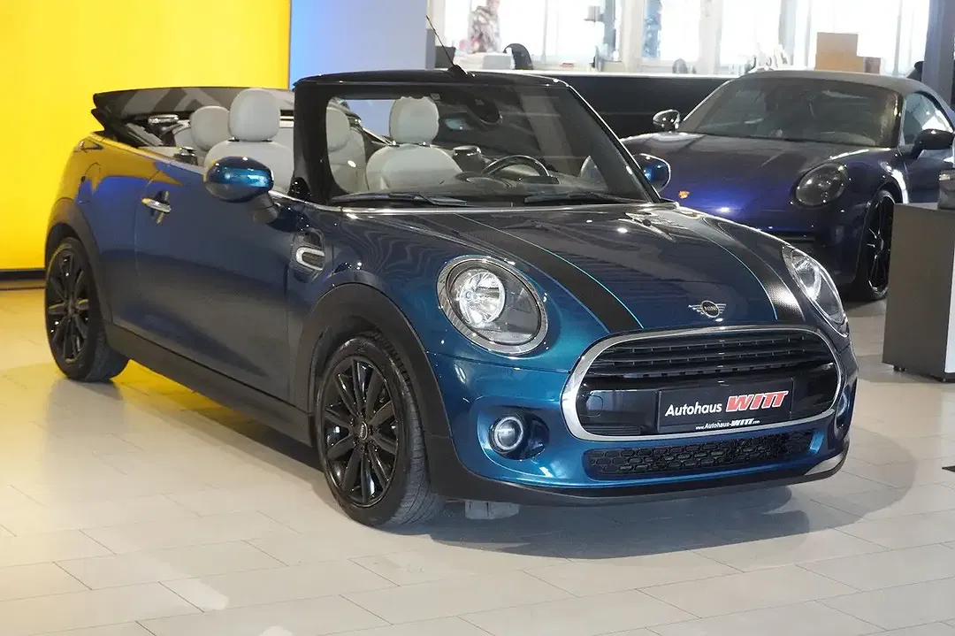 MINI Cooper Cabrio