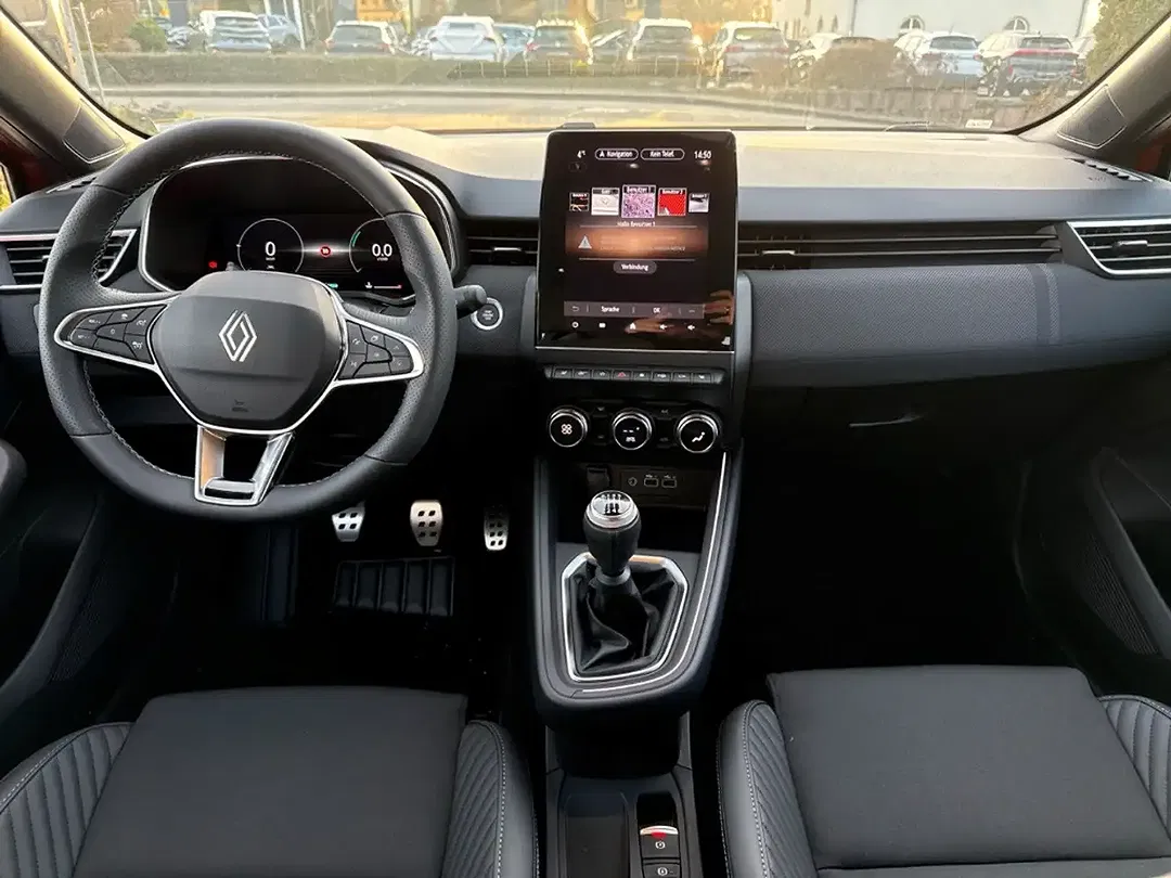 Renault Clio - Thumbnail 14