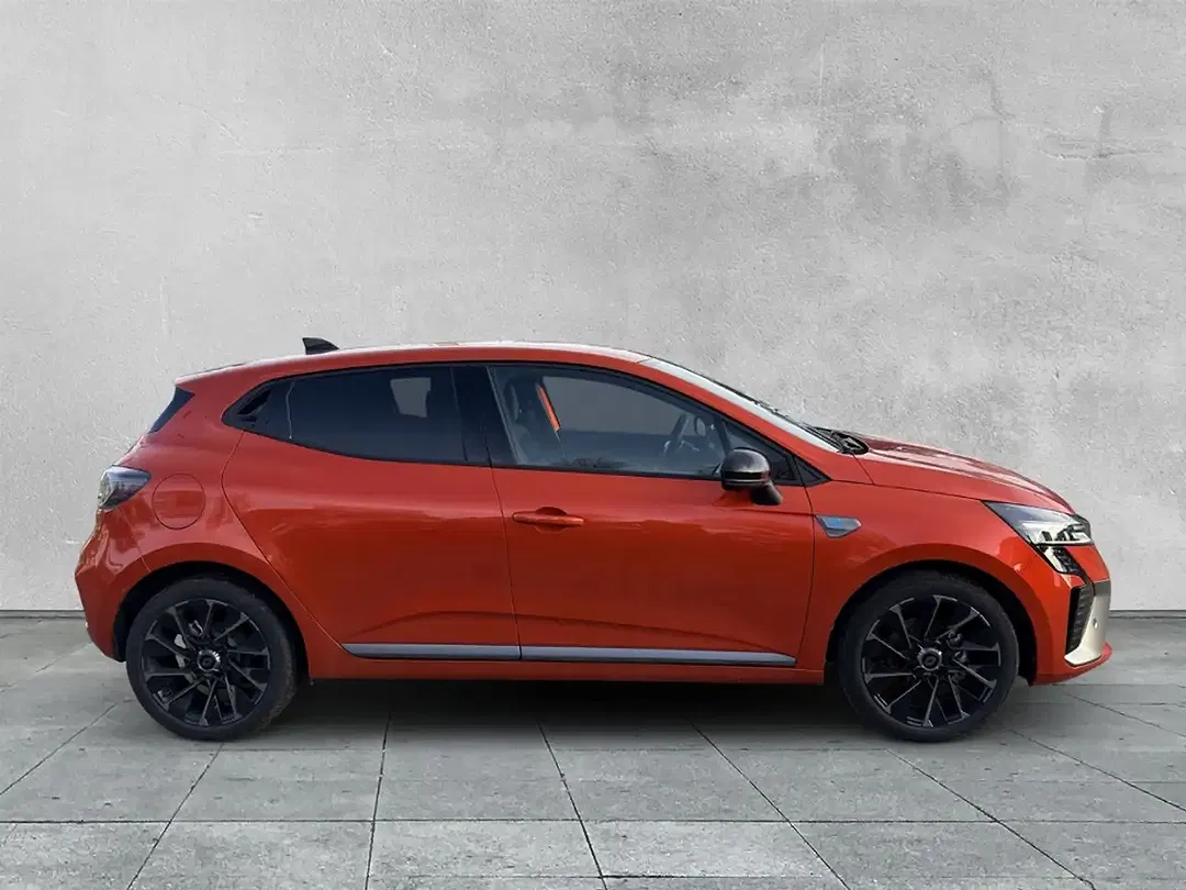 Renault Clio - Thumbnail 6