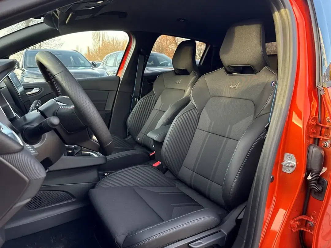 Renault Clio - Thumbnail 9