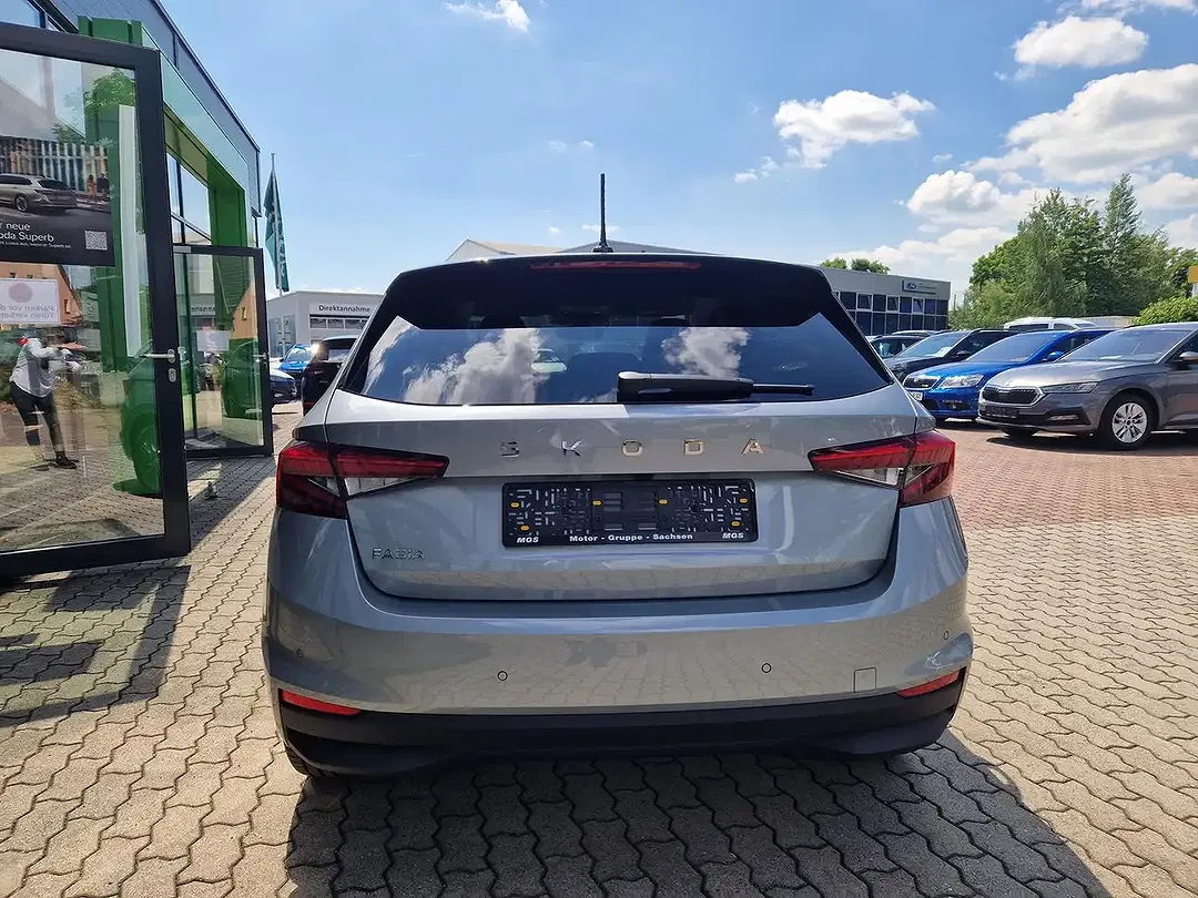 Skoda Fabia - Thumbnail 3