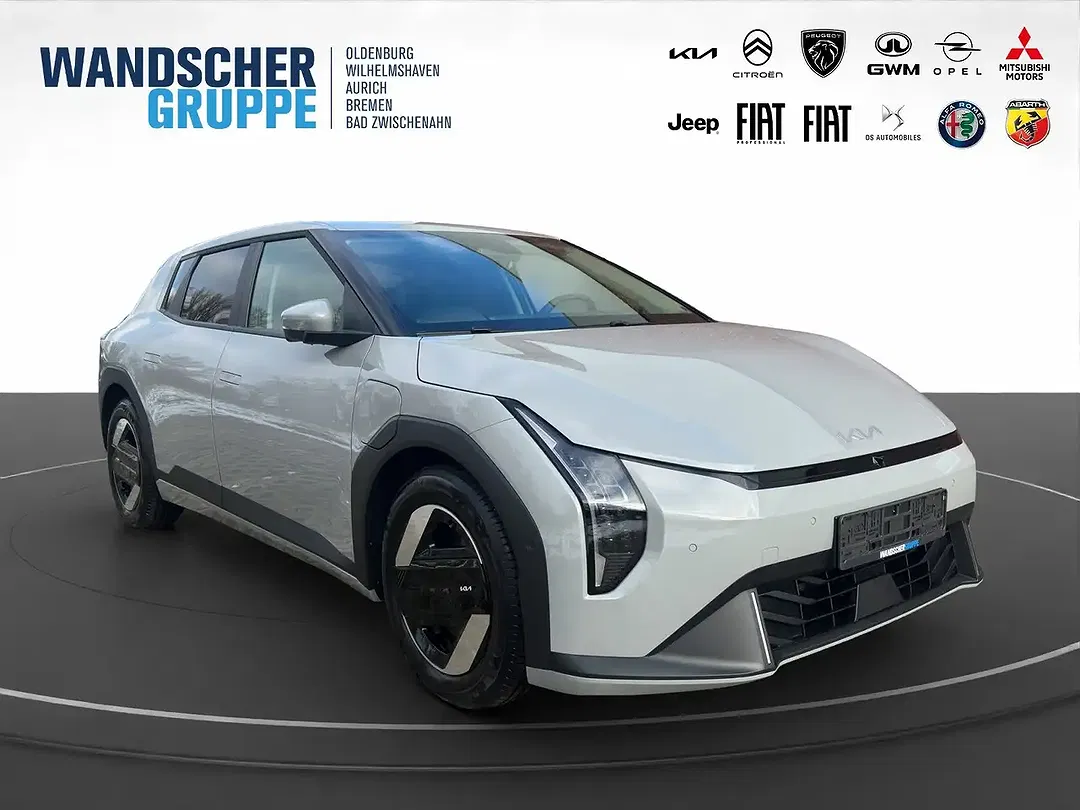 Kia EV4 - Thumbnail 8