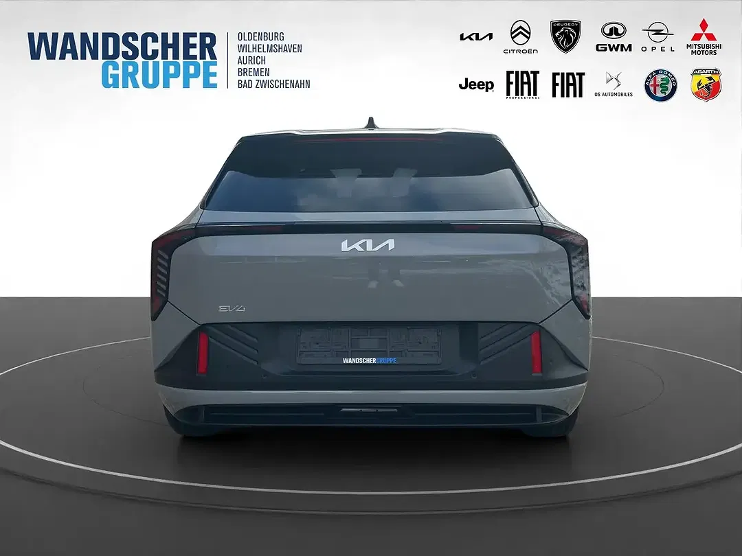 Kia EV4 - Thumbnail 5