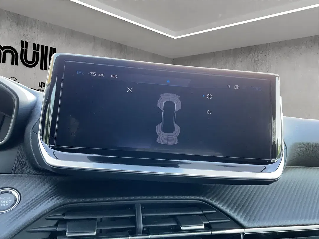 Peugeot 2008 - Thumbnail 11