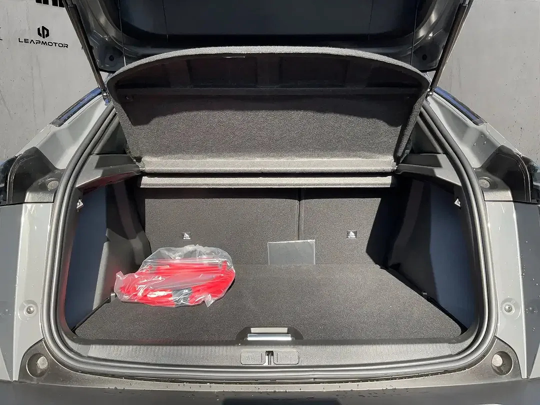 Peugeot 2008 - Thumbnail 14