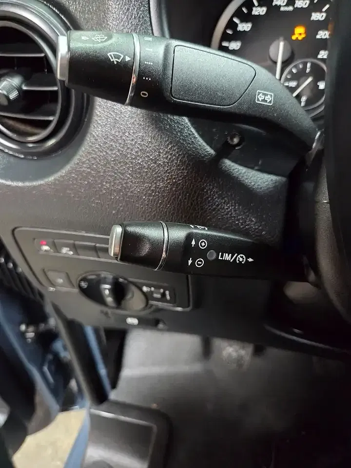Mercedes-Benz Vito - Thumbnail 14