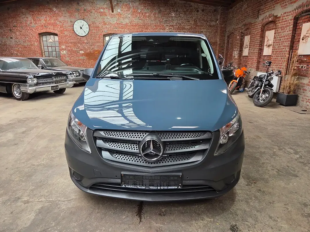 Mercedes-Benz Vito - Thumbnail 2