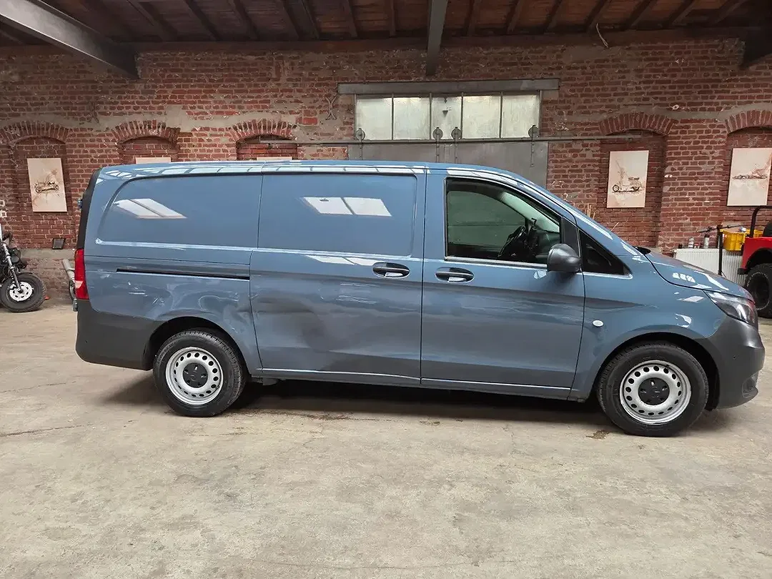 Mercedes-Benz Vito - Thumbnail 4