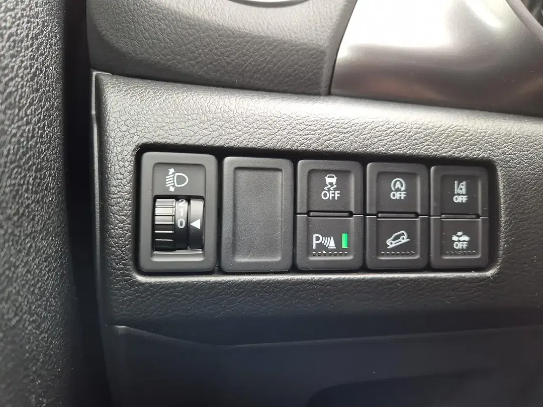 Suzuki Vitara - Thumbnail 15