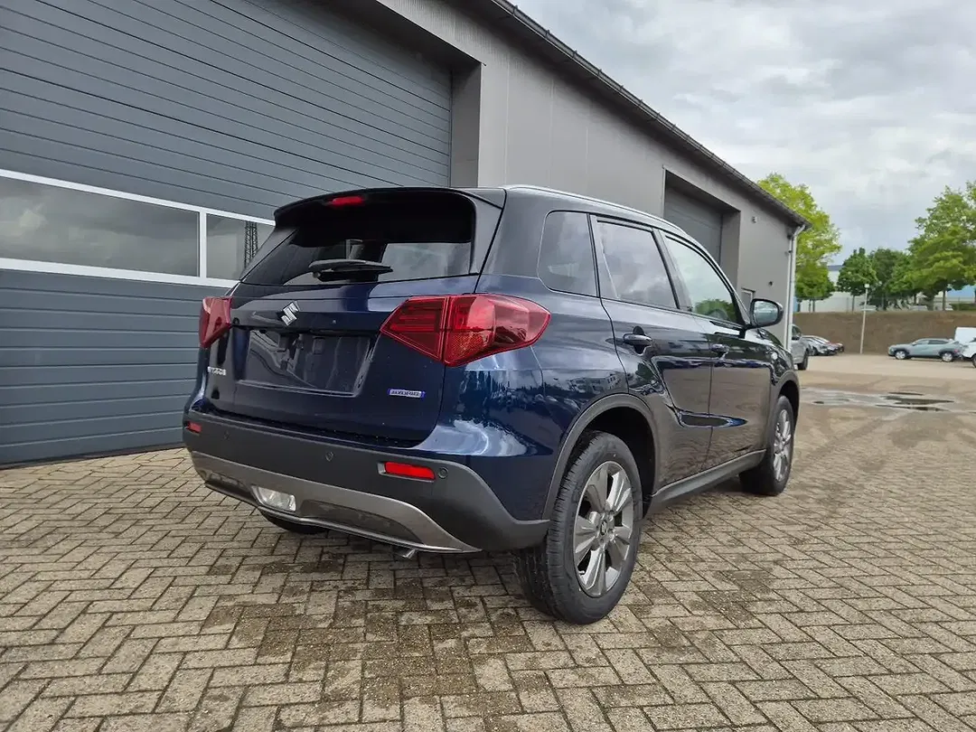 Suzuki Vitara - Thumbnail 5