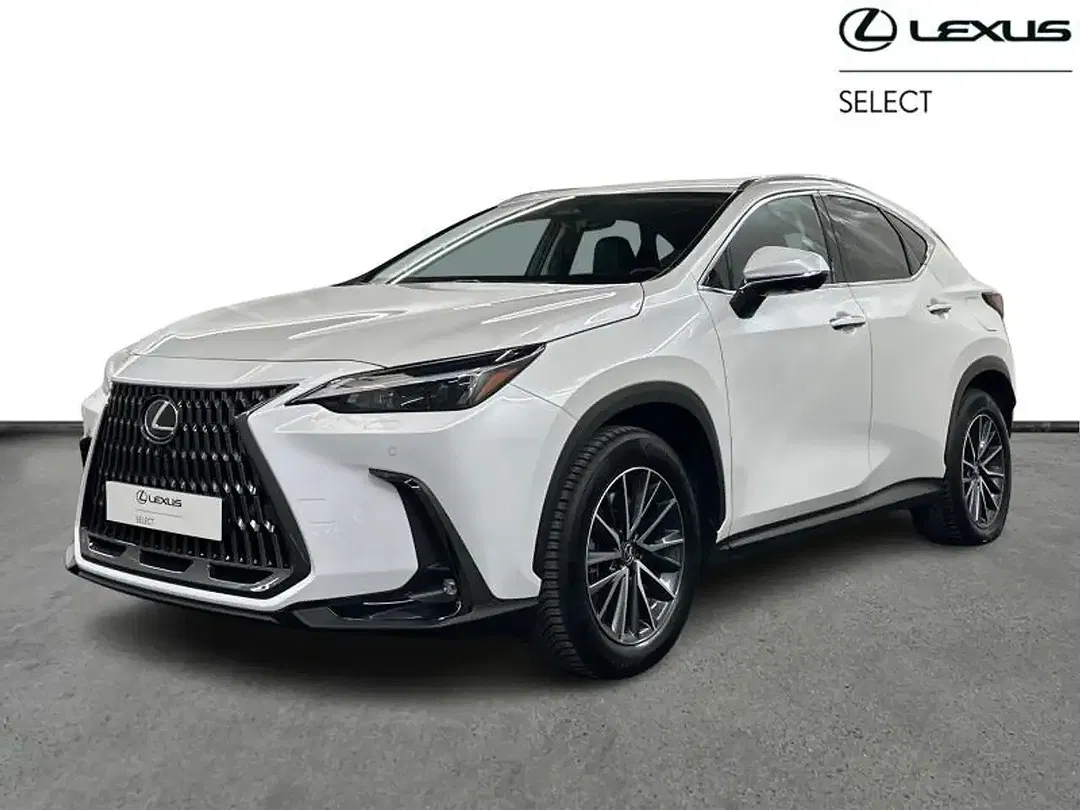 Lexus NX 450h+ - Thumbnail 1