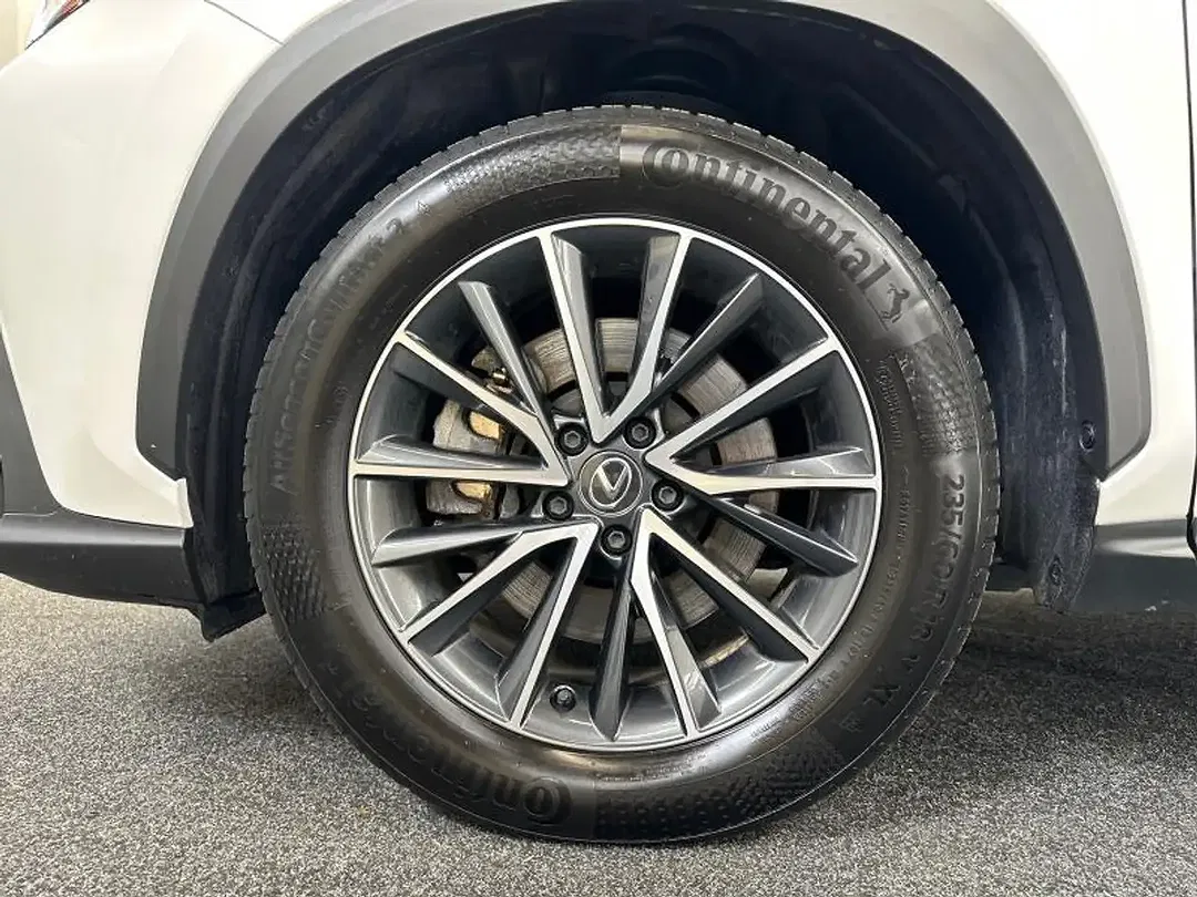 Lexus NX 450h+ - Thumbnail 7