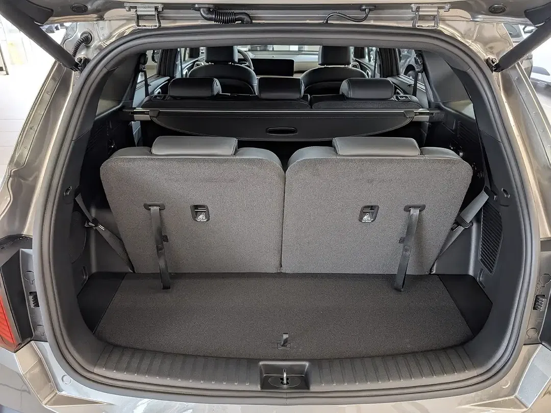 Kia Sorento - Thumbnail 13