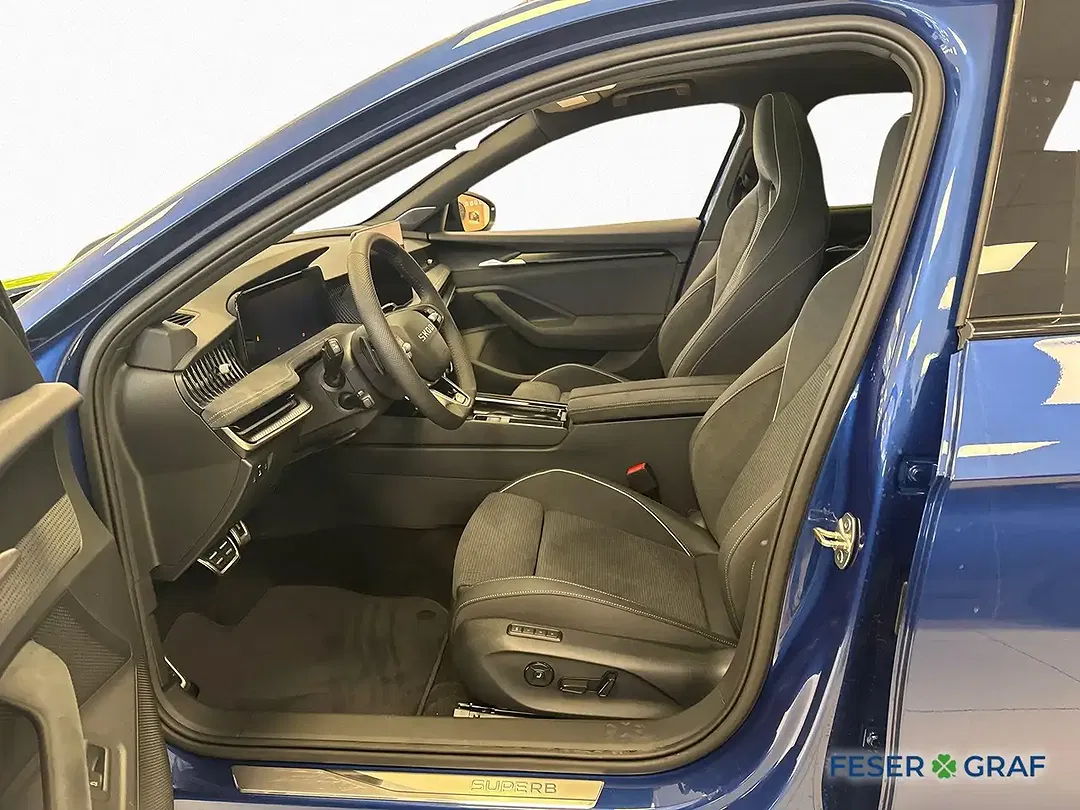 Skoda Superb - Thumbnail 10