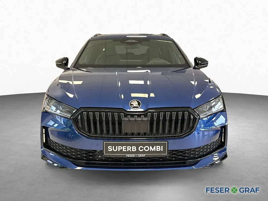 Skoda Superb - Thumbnail 2
