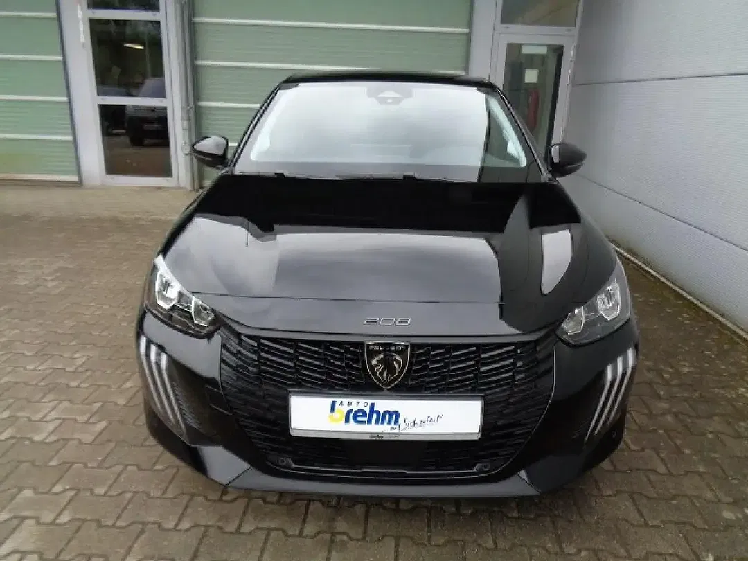 Peugeot 208 - Thumbnail 2