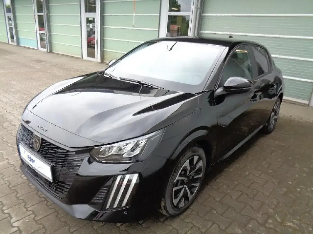 Peugeot 208 - Thumbnail 3