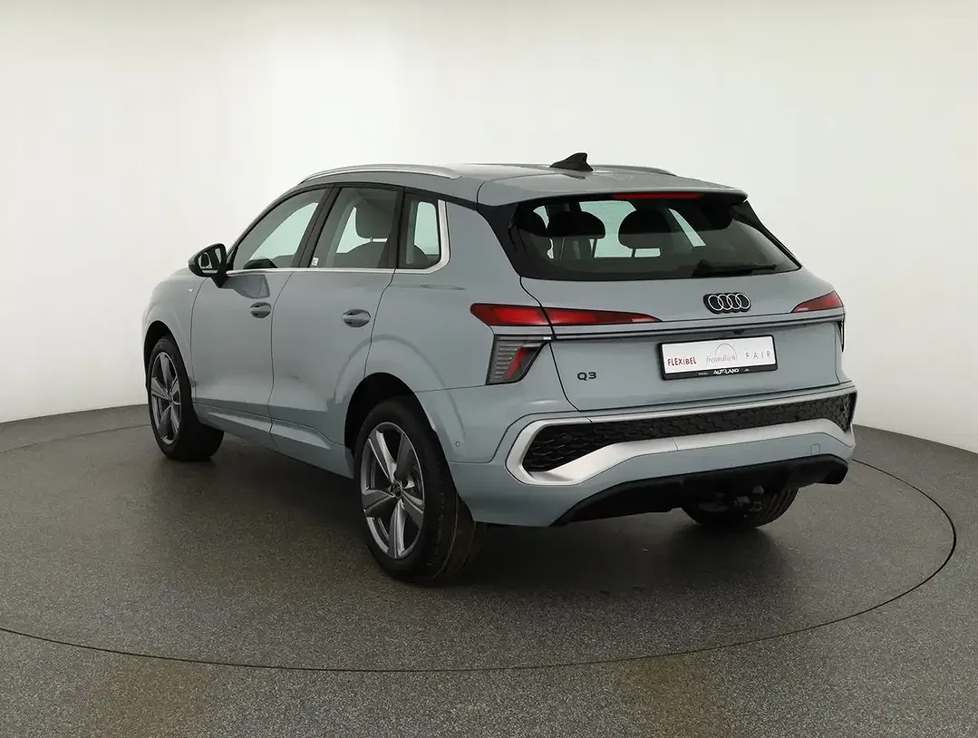 Audi Q3 - Thumbnail 2